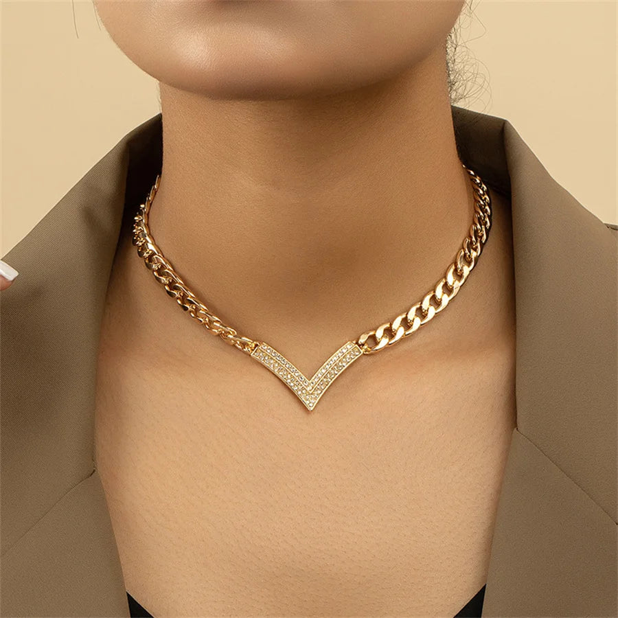 Korean Fashion Flat Cuba Snake Chain V Necklace for Women Jewelry Charm Party Choker Necklace Party Gift Collares Para Muje