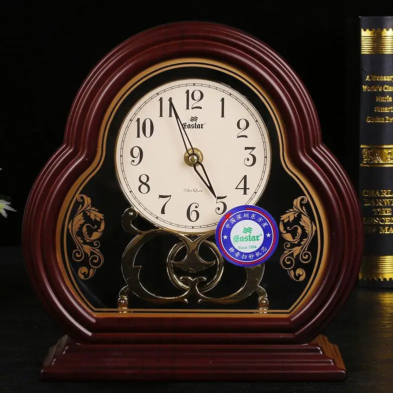 Modern American Home Furnishings Clocks and Watches European Silent Bedside Rotating Chinese Desk Clock
