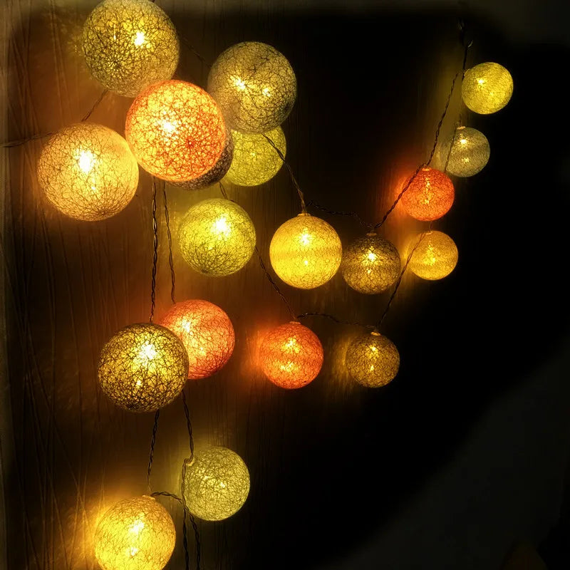 2M/3M LED Cotton Ball Light Chain Night Lights Garland Lights string Christmas Xmas Kids Bedroom Halloween Outdoor Lights