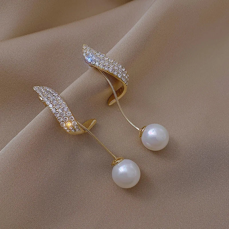 2023 New Classic Elegant Imitation Pearl Dangle Earrings For Women Crystal Long Tassel Exquisite Drop Earring Wedding Jewelry