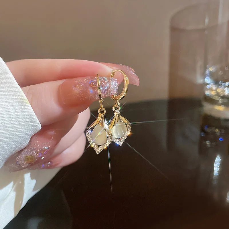 Luxury High-end Temperament Trendy Fashion Ladies Cat's Eye Stone Angel Eye Earrings,Earrings Jewelry Gift Accessories