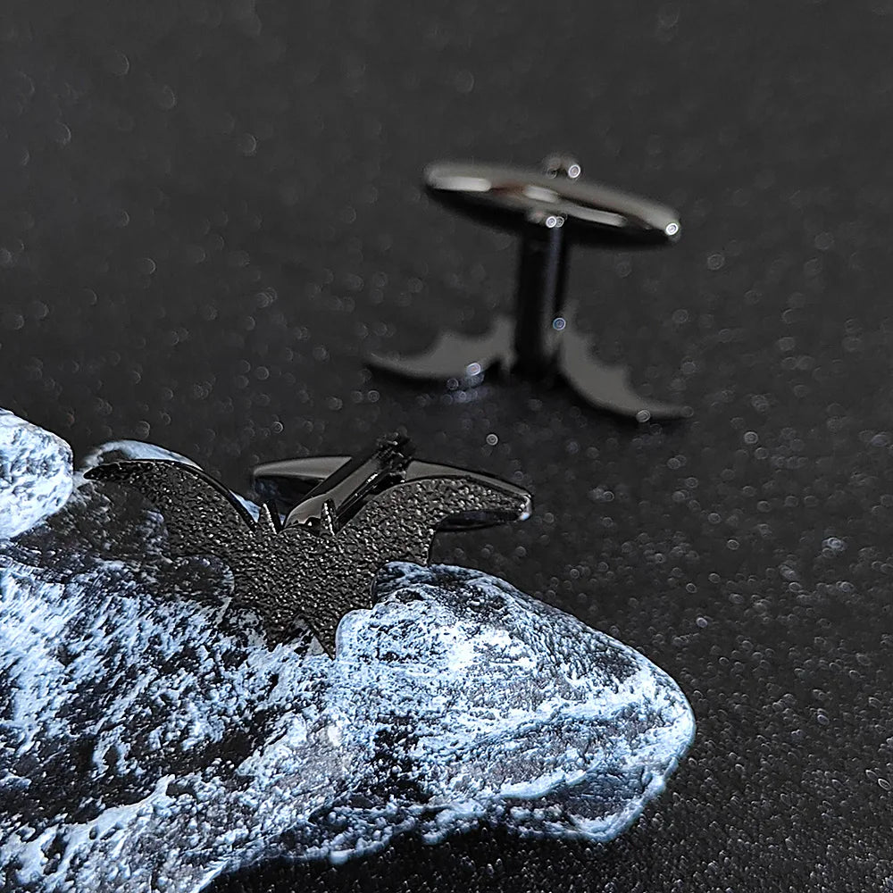 Luxury Bat Men Cufflinks Sleeve Wrist Buttons Shirt Clasps Stainless Steel Cuff Buckle Wedding Grooms Women Jewelry Gift Set