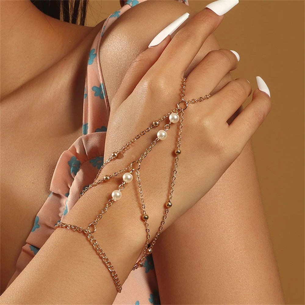 Boho Butterfly Slave Bracelet Ladies One-Piece Gold Color Chain Finger Ring Bracelet Women Girls Summer Beach Jewelry