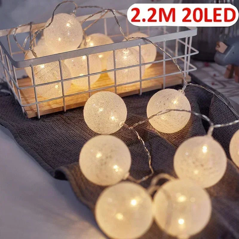 LED Cotton Balls String Lights Chain Strings Light Fairy Garland Lighting for Home Outdoor Garden Wedding Party Christmas Decor