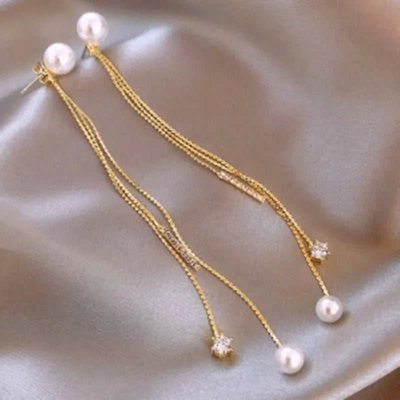 2023 New Classic Elegant Imitation Pearl Dangle Earrings For Women Crystal Long Tassel Exquisite Drop Earring Wedding Jewelry
