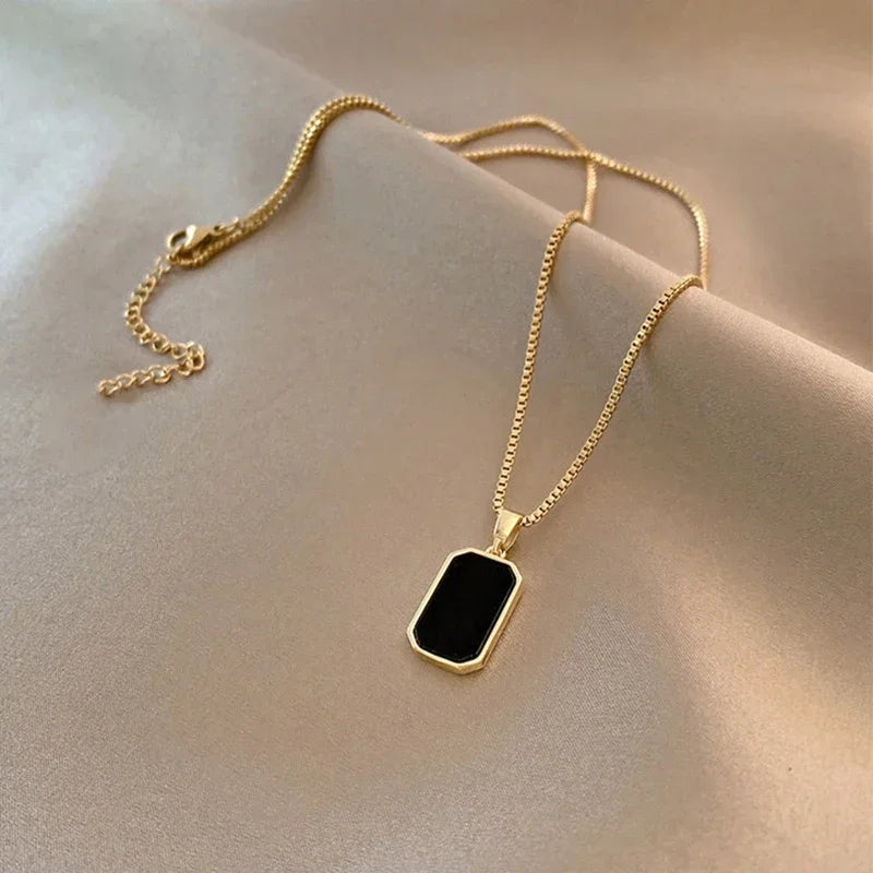 New Stylish Gold Color Geometric Square Necklaces for Women Men Black Enamel Rectangle Pendant Necklace Punk Party Jewelry Gift