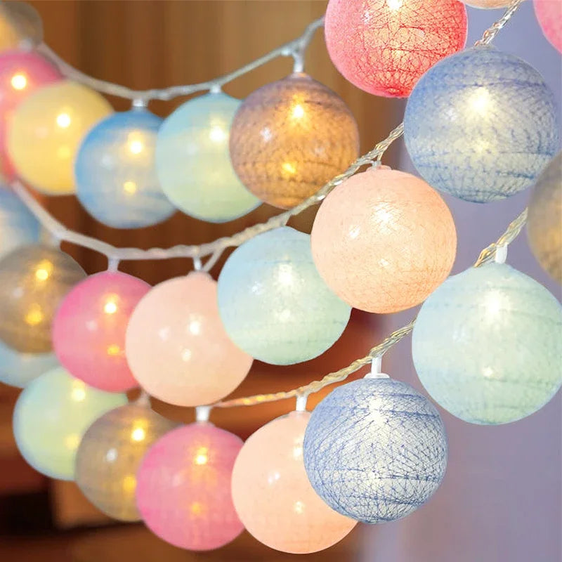 LED Cotton Balls String Lights Chain Strings Light Fairy Garland Lighting for Home Outdoor Garden Wedding Party Christmas Decor